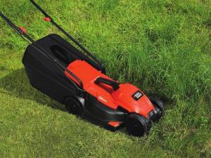 Black&Decker EMAX32S 1200W Elektrikli Çim Biçme Makinesi