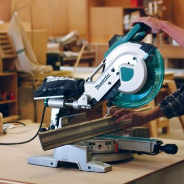 Makita LS1016L Çift Sürgülü Lazerli Gönye Kesme Makinası
