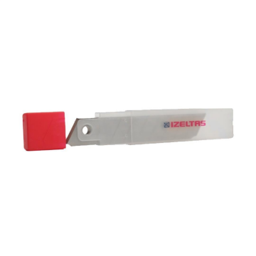 İzeltaş Pro Maket Bıçağı Yedeği 18 mm