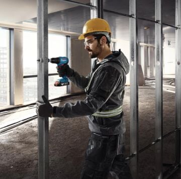 Bosch GSR 185-LI Akülü Delme/Vidalama Makinesi (2x2.0Ah)