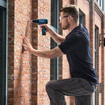 Bosch GSB 120-LI Profesyonel Akülü Darbeli Delme/Vidalama Makinesi