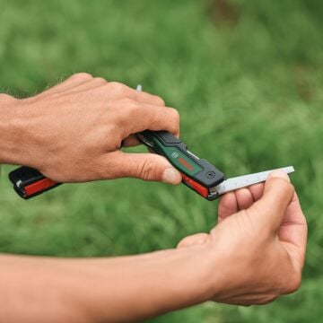 Bosch 1600A02Z98 16 Özellikli Çok Amaçlı Pense