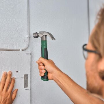 Bosch Orta Çatal Ağızlı Çekiç 340gr
