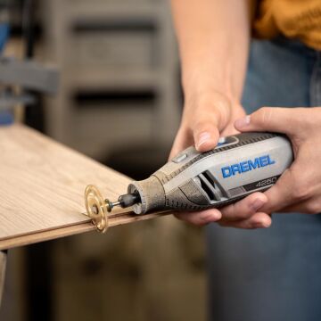 Dremel 4250 3/45 Çok Amaçlı El Motoru