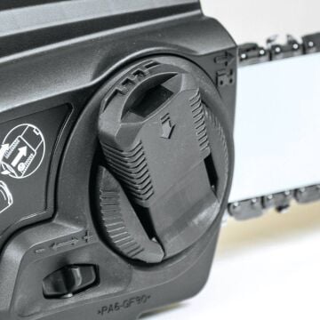 Makita UC4051A Elektrikli Ağaç Kesme Makinesi