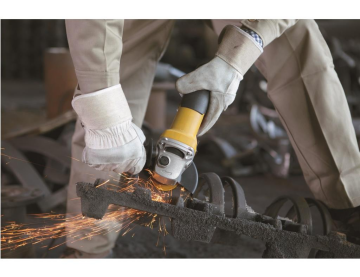 Stanley SG7115 Avuç Taşlama 750W 115mm