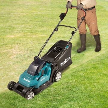 Makita DLM432Z Akülü Çim Biçme Makinası