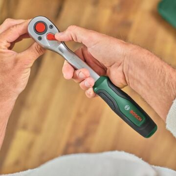 Bosch 1600A02Z9G 1/4'' + 1/2'' Cırcırlı Somun Sıkma Seti 56 parça
